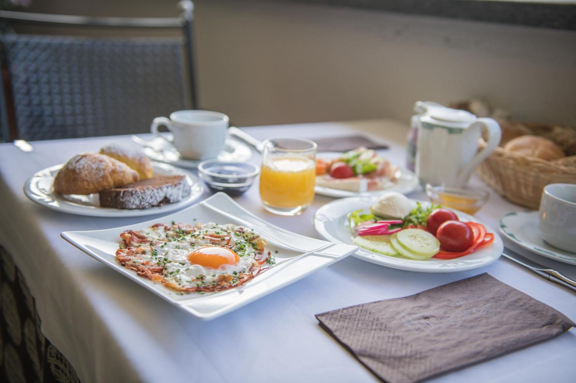 Panorama Hotel Himmelreich 카스텔벨로 외부 사진